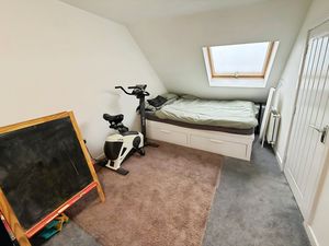 Photo 6- click for photo gallery